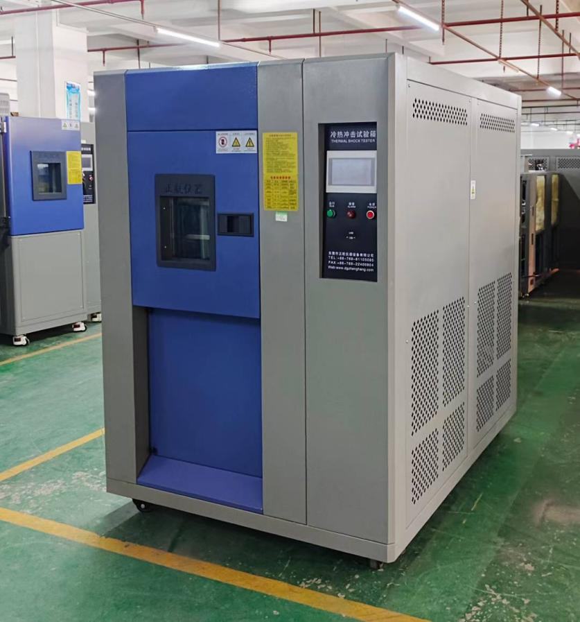 跌落機(jī)模擬運(yùn)輸振動(dòng)臺(tái)送貨深圳客戶公司